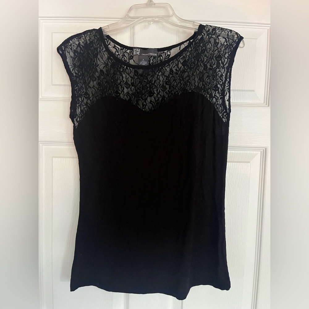 Chelsea & Theodore Black Lace Women's Blouse